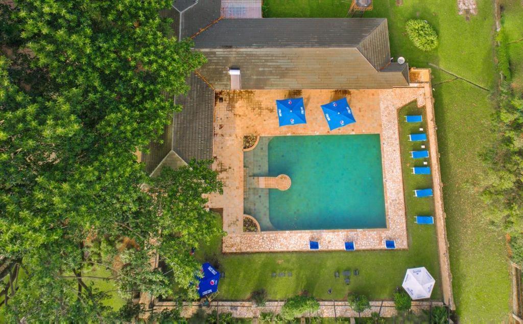 Mountains Of The Moon Hotel Fort Portal Extérieur photo