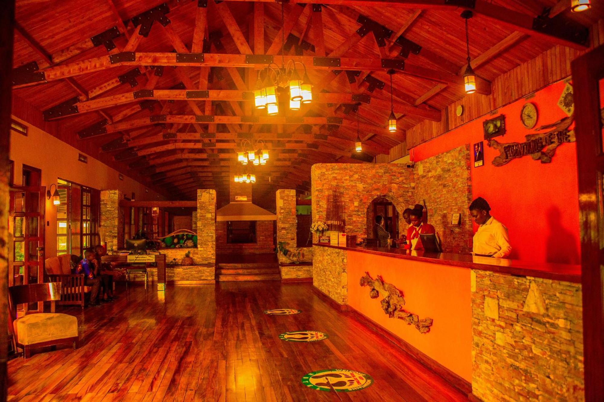 Mountains Of The Moon Hotel Fort Portal Extérieur photo